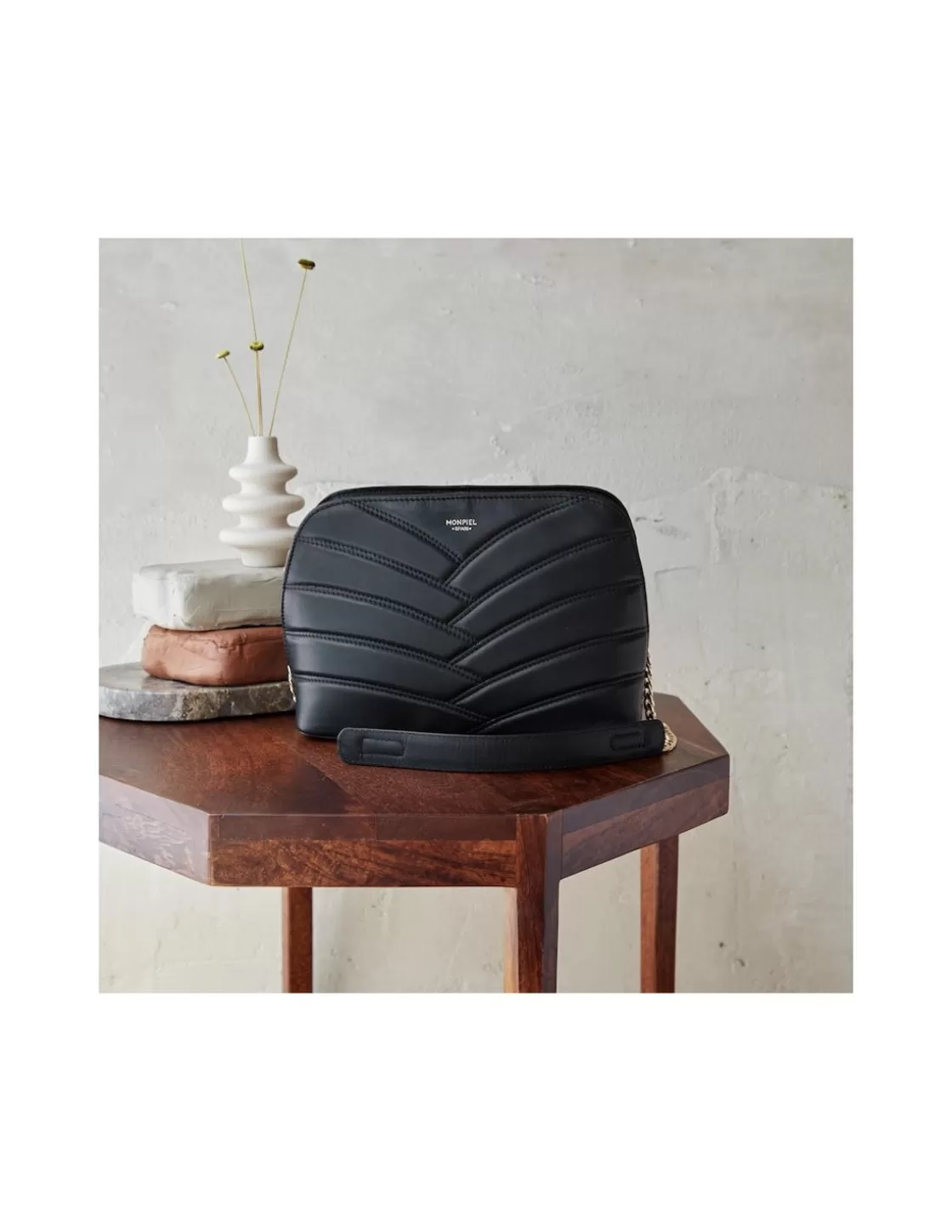 MONPIEL Women'S Leather Bag^Quilted Leather Bag With Gold Chain Black