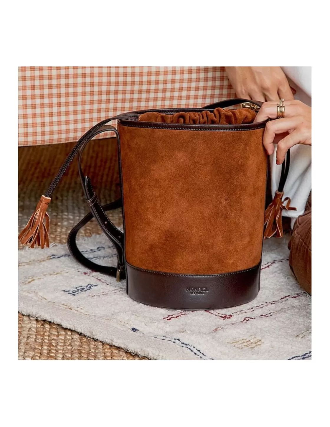 MONPIEL Women'S Leather Bag^Round Bucket Bag Tan Suede